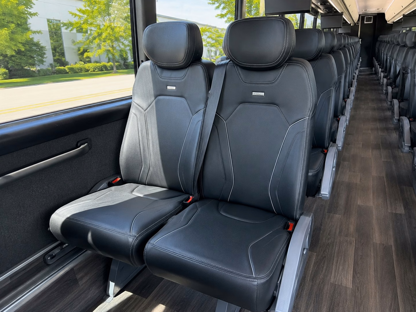 fort worth bridal party transportation that keeps your wedding day timeline tight