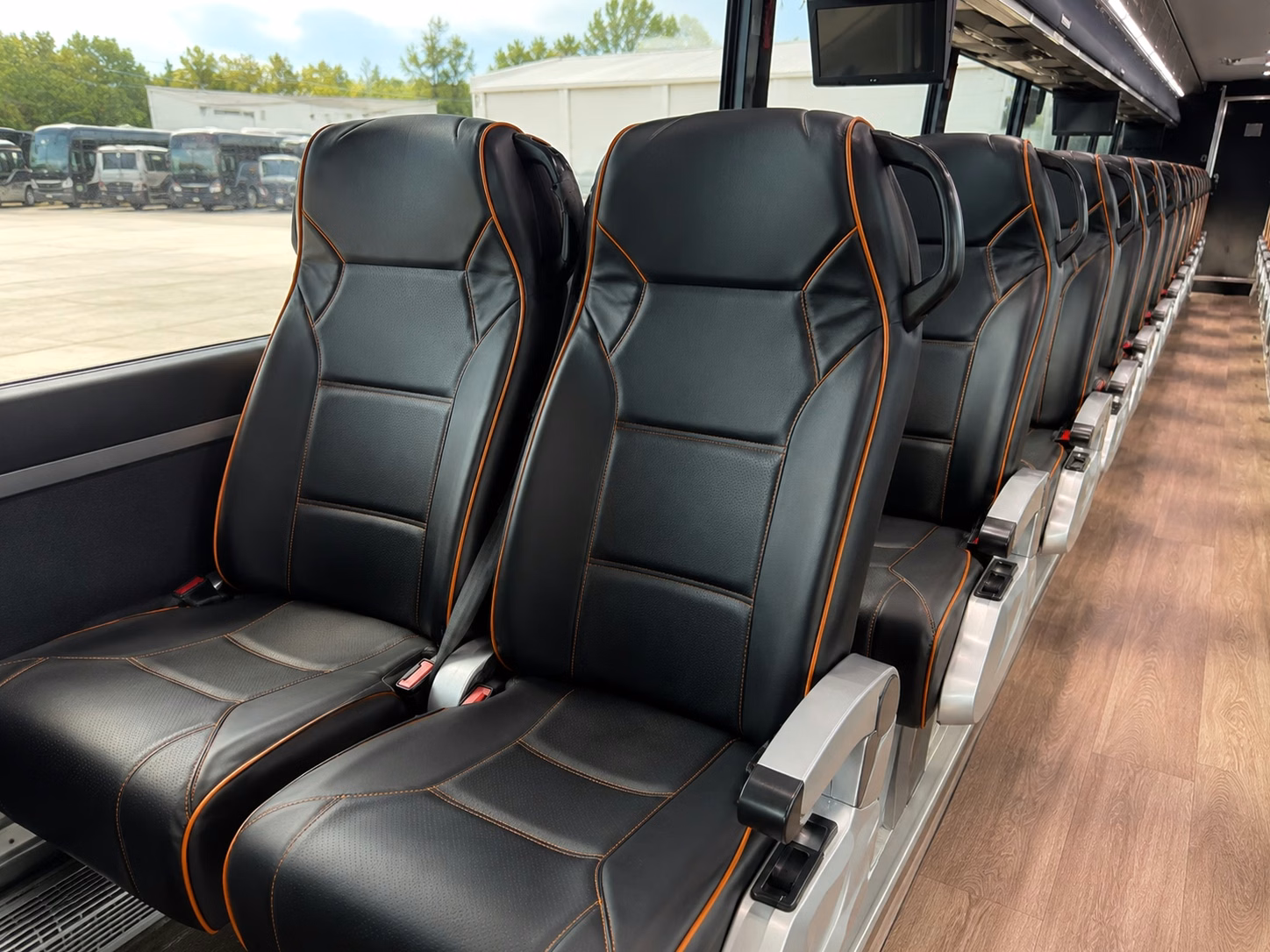 whether you re planning for 8 friends or 80 fort worth prom transportation is here